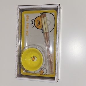 GUDETAMA 🥚 ceramic sushi plate set 😋
